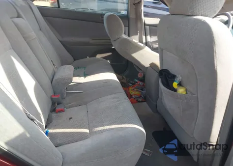 2004 Toyota Camry Le V6 from USA, damaged, VIN 4T1BF32KX4U073166